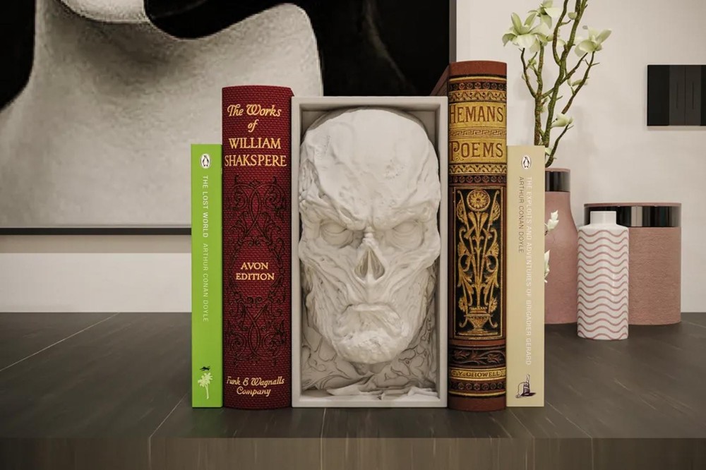 Vecna Book Nook - Bookshelf Insert - Stranger Things Inspired Horror Decor