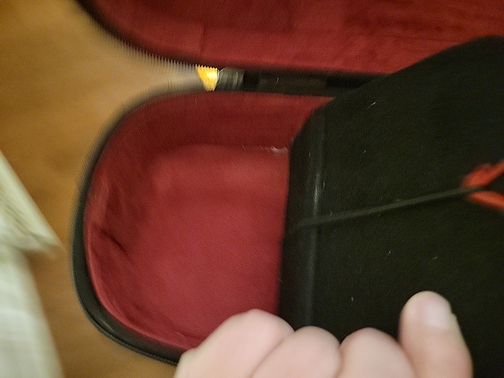 4/4 Violin Case Red Interior