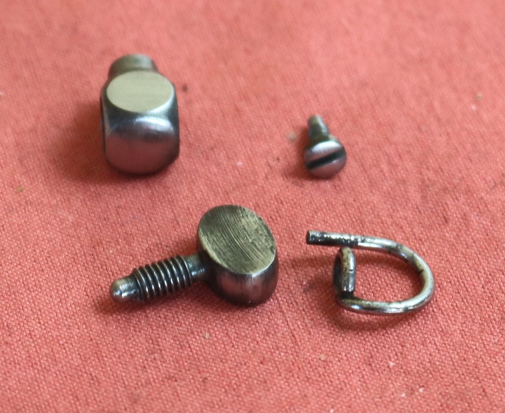 Vintage Singer 27 Needle Clamp and Thread Guide