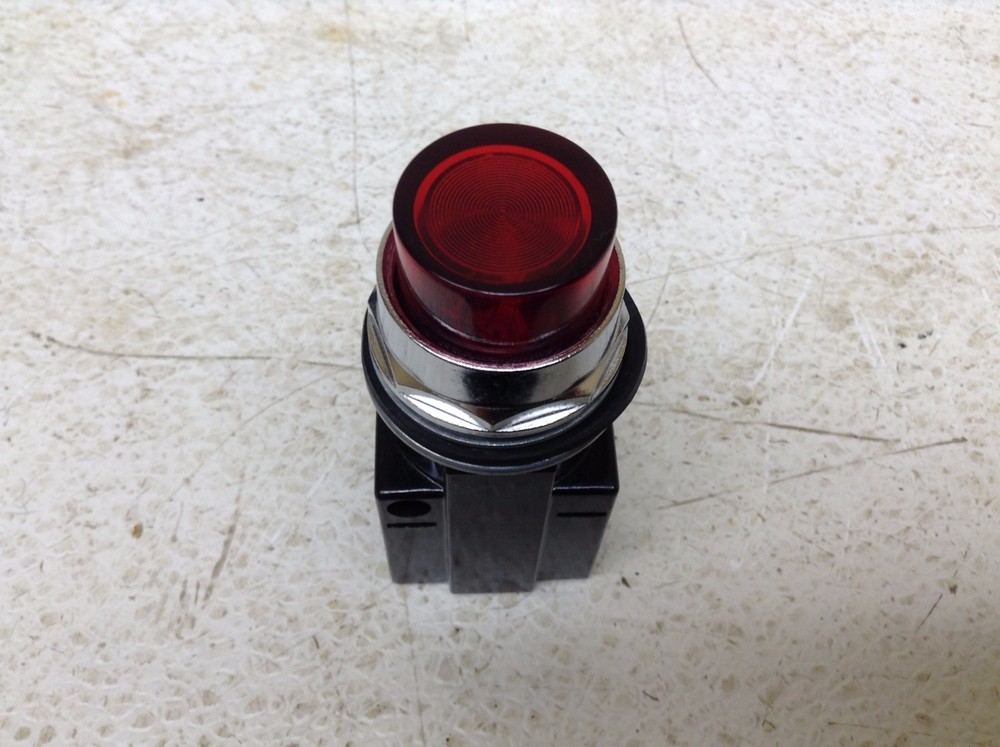 Furnas 52PA4G2 Red Illuminated Pilot Light Indicator Button Siemens