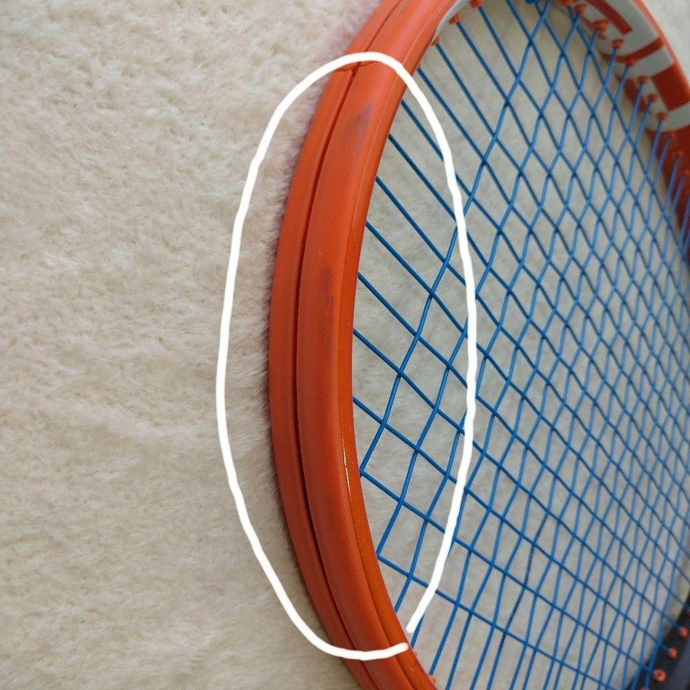 Tennis racket (hard)