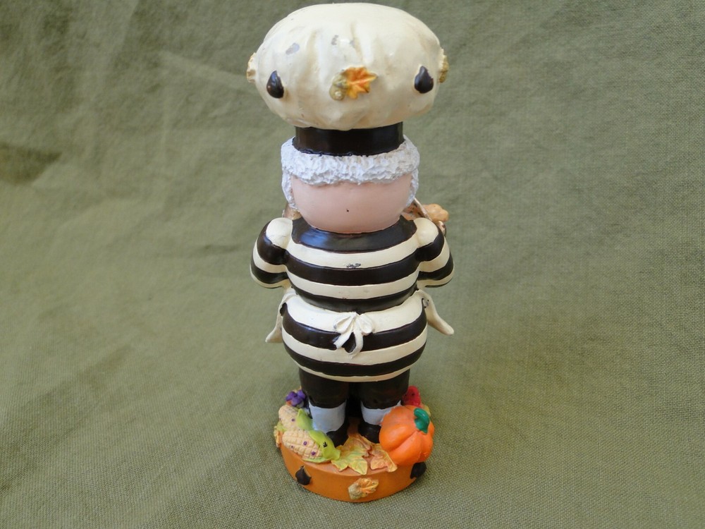 1999 Hershey's Happy Thanksgiving Figure