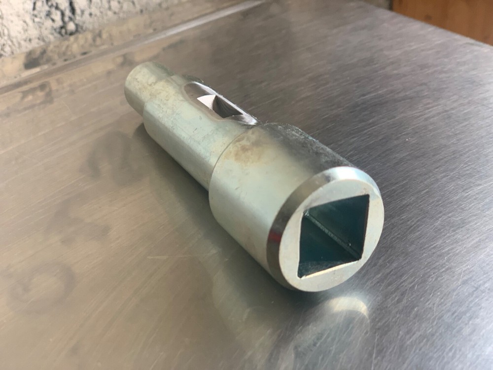 BIRO MODEL 6642 SHAFT HOLLOW SQUARE END