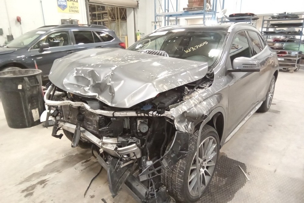 2018 GLA Class Transfer Case Assembly OEM 54K Miles - LKQ371109257