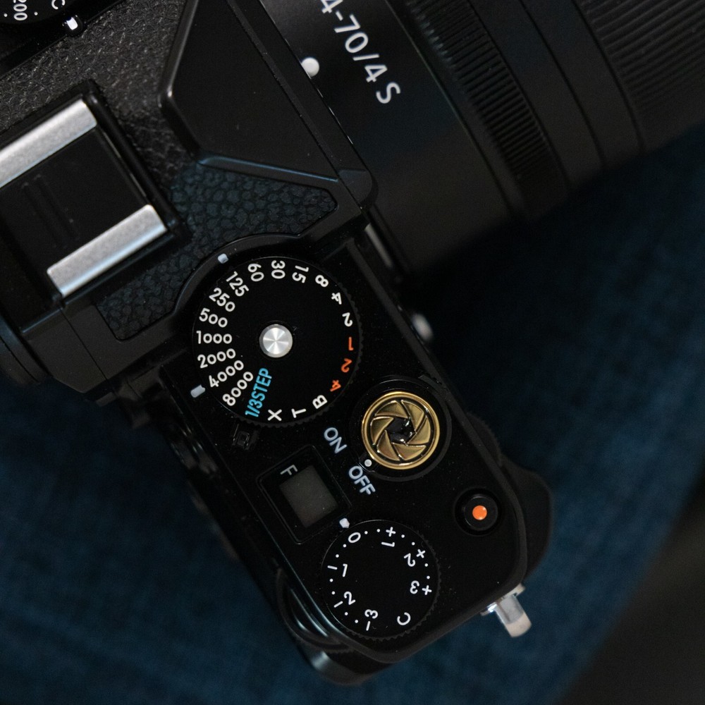 Promaster Deluxe Soft Shutter Button - Bright Brass Leaf Shutter Design #77820