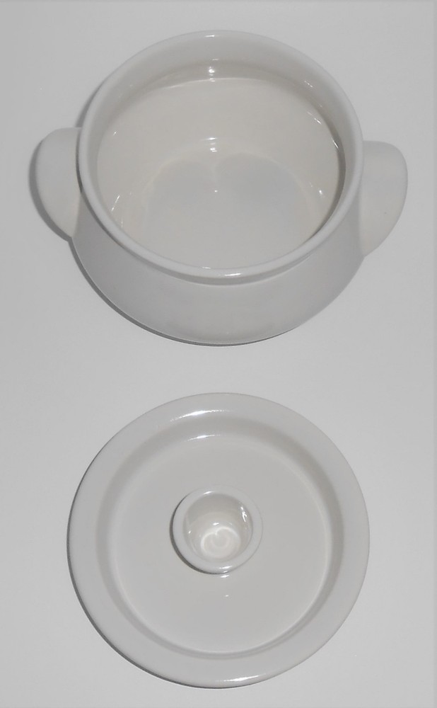 Franciscan Pottery Flair White Individual Casserole