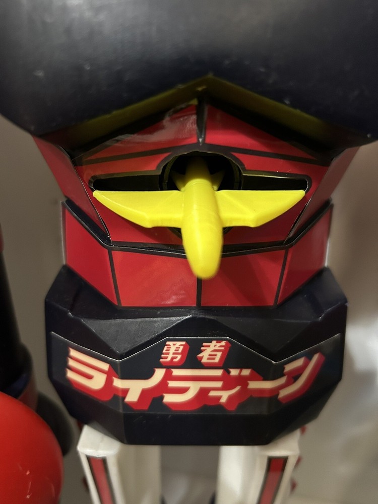 Version 1 Brave Raideen Delta Wing - JUMBO SHOGUN WARRIOR