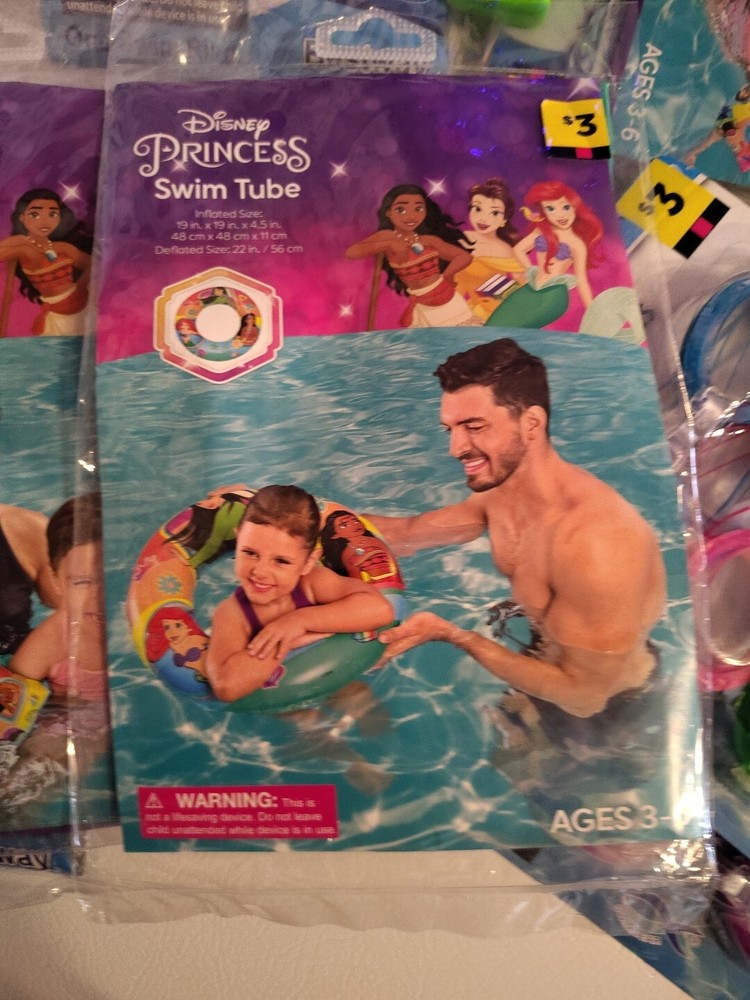 18 Piece Swimming Accessories
