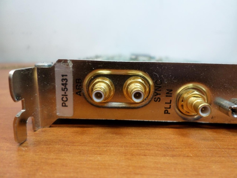 National Instruments PCI-5431 Video Waveform Generator