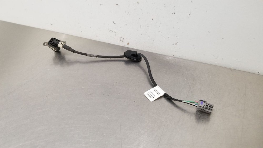 18 DODGE DURANGO SRT REAR VIEW CAMERA 68367610AB