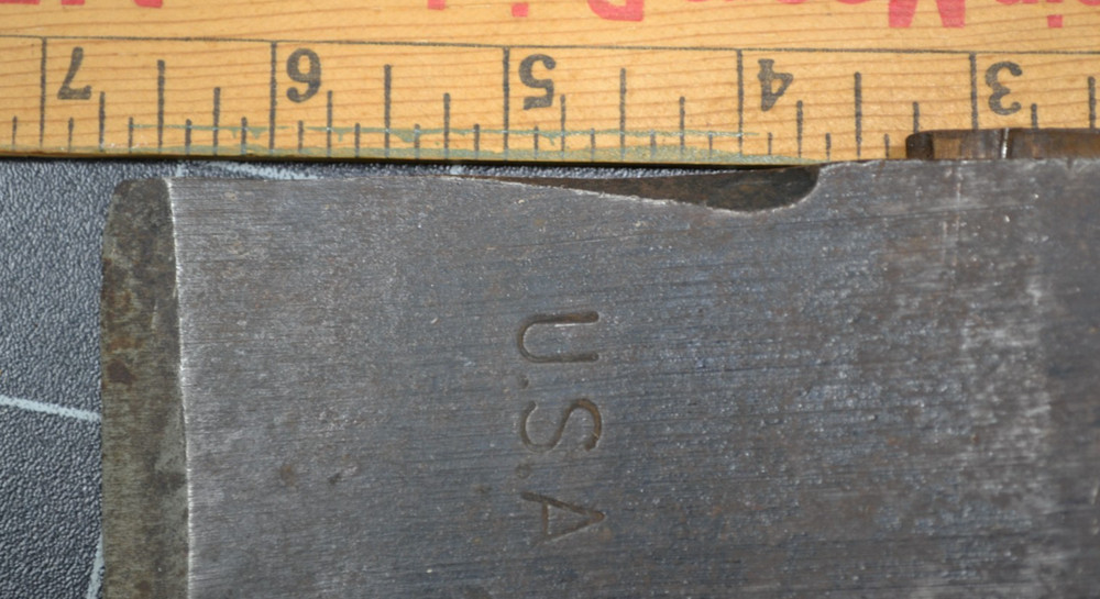 TRUE TEMPER - FLINT EDGE - U.S.A. MARKED - HALF HATCHET WITH ORIGINAL HANDLE