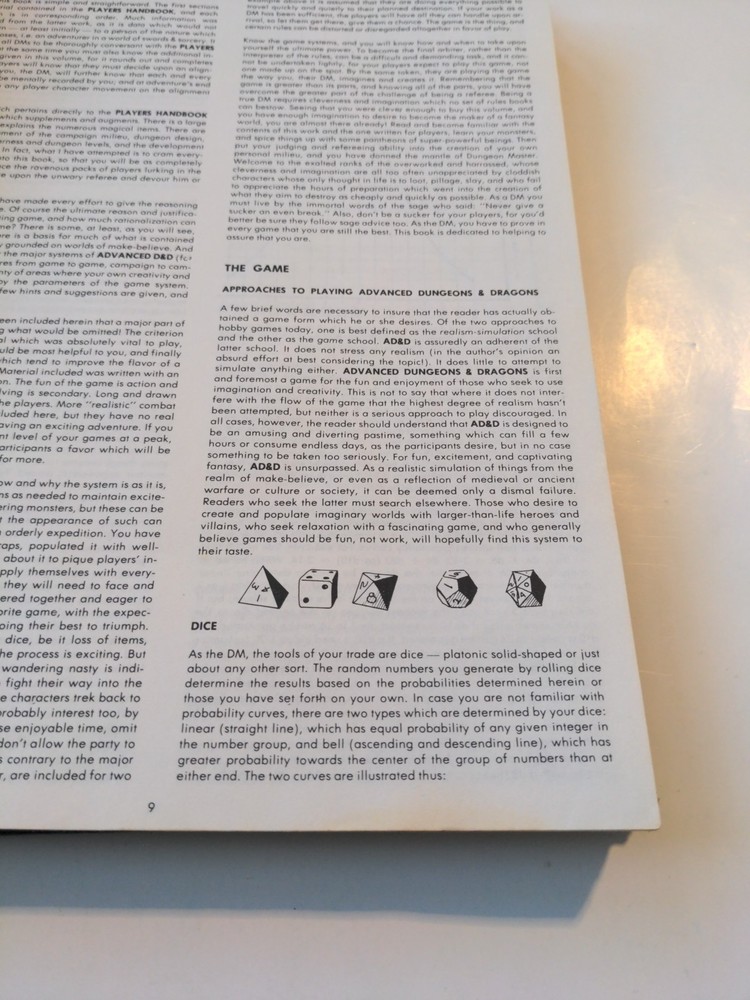 DUNGEON MASTERS GUIDE 1979 TSR ADVANCED DUNGEONS & DRAGONS By Gary Gigax