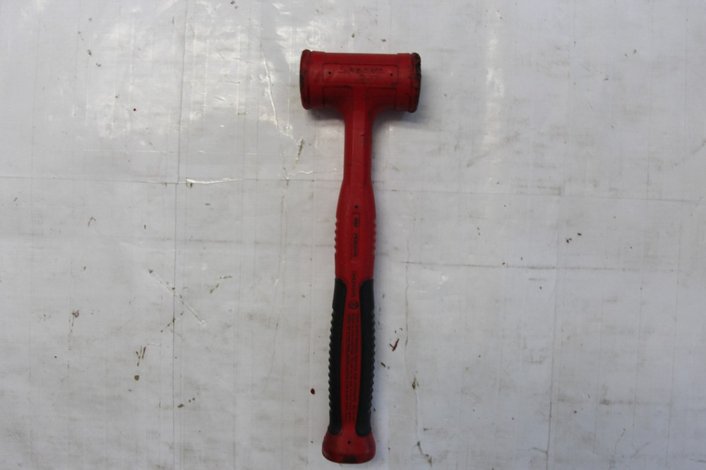 Snap-On Tools 24oz Dead Blow Hammer. HBFE24. Soft Grip. Red NICE!