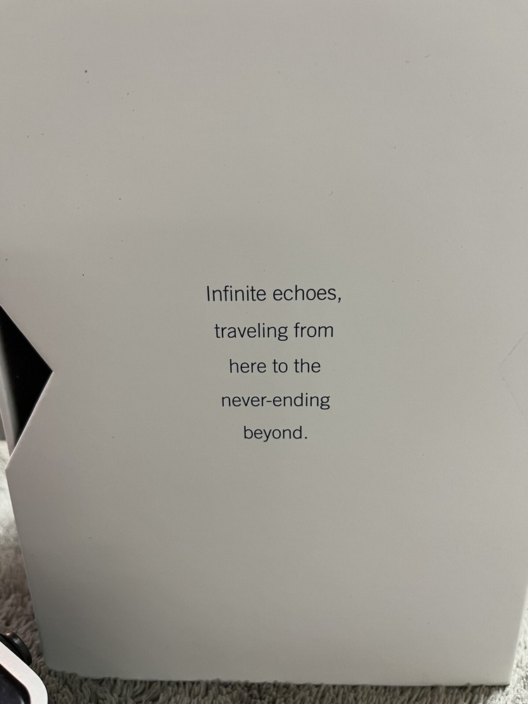 Universal Audio Starlight Echo Station