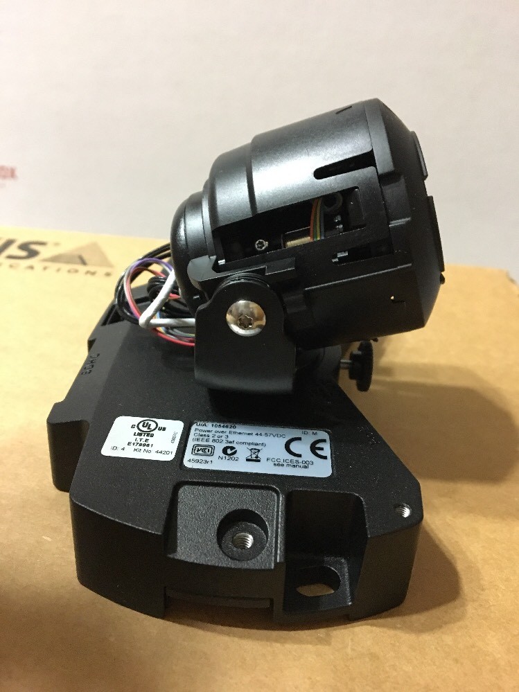New Axis Communications 0470-001 P3363-V 12MM FIXED DOME CAMERA LIGHT FINDER