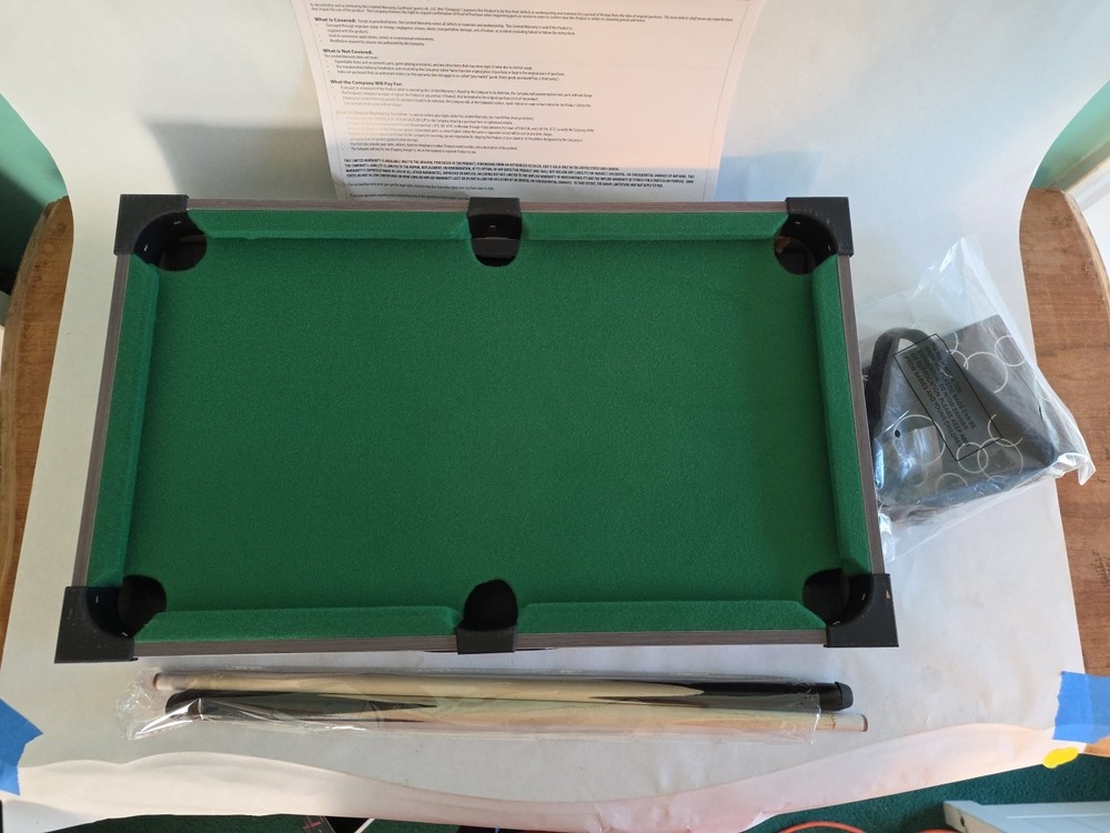 Classics 20-Inch Billiard Cues- Modern Expressions Game Table