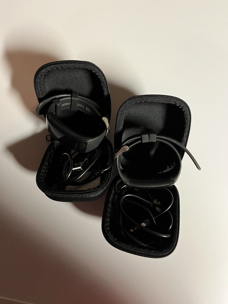 2 CPR rechargeable feedback devices