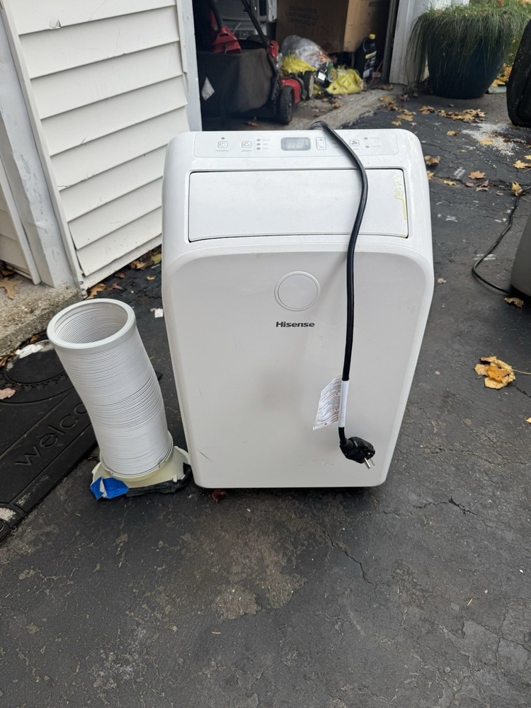 Hisense 4000-BTU DOE (115-Volt) White Portable Air Conditioner