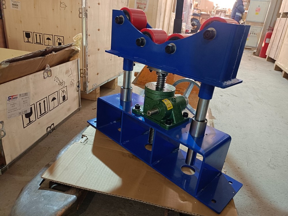 2-Pcs 1100Lbs Capacity Manual Roller Accurate Rolling Support Frame for Welding