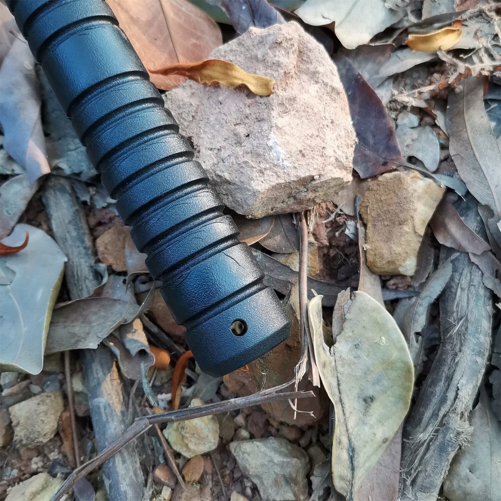 Tactical multi-function hunting axe Special axe for outdoor survival and camping