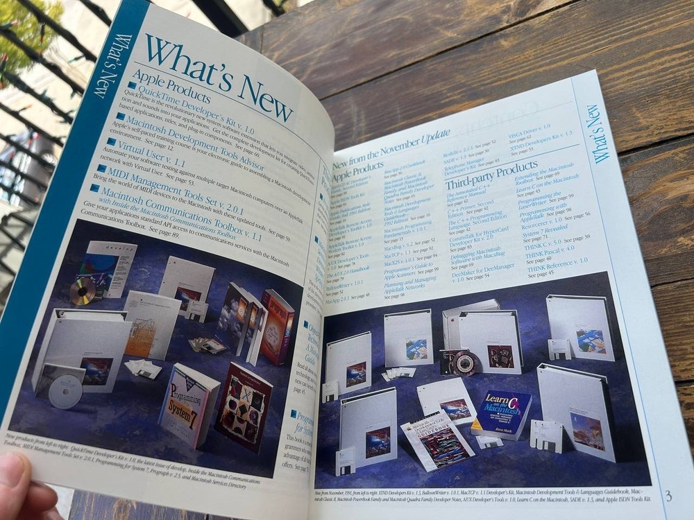 Apple APDA Tools Catalog Feb 1992 Vintage Macintosh Developer Book