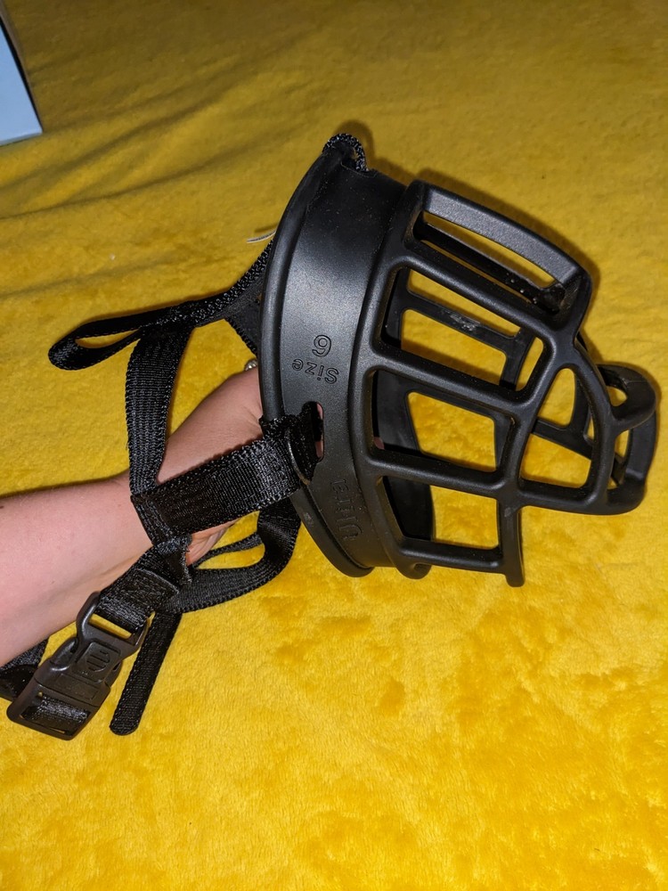 Baskerville Ultra Muzzle for Dogs, Size 6 - Black