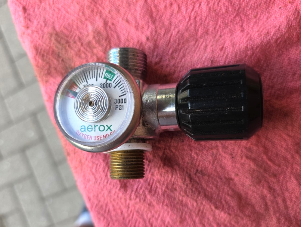 Harrison CGA540 Oxygen Regulator