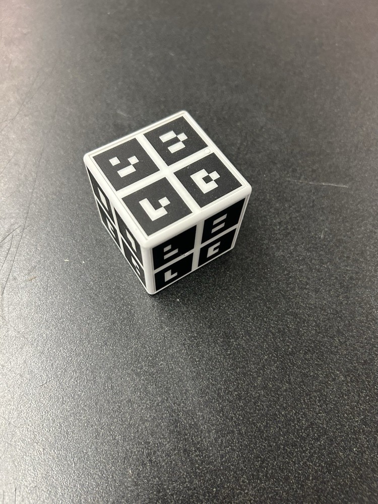 Smart Technologies Mixed Reality Collaboration Cube Document Camera 330