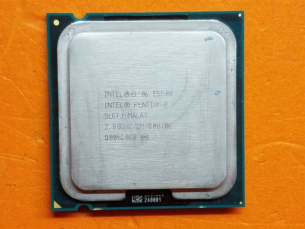 ⭐️⭐️⭐️⭐️⭐️ CPU Processor Intel Pentium E5500 SLGTJ 2.8GHz