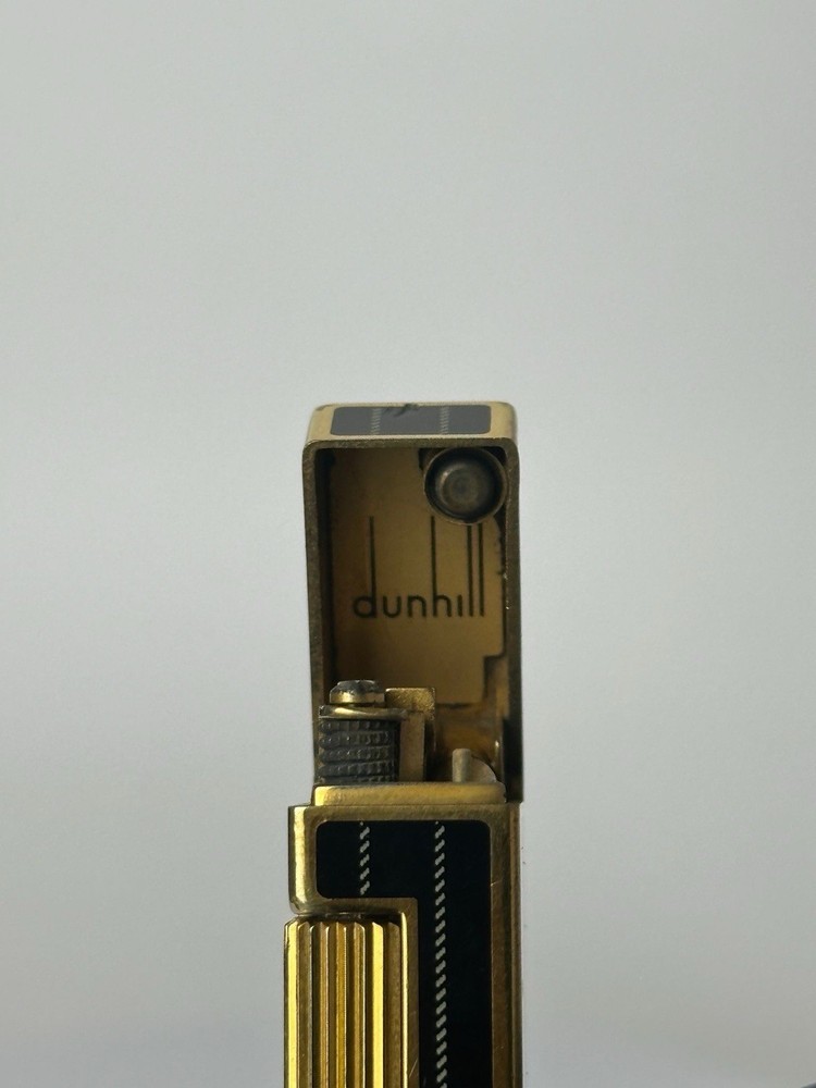Rare Dunhill art deco vertical line pattern rollagas