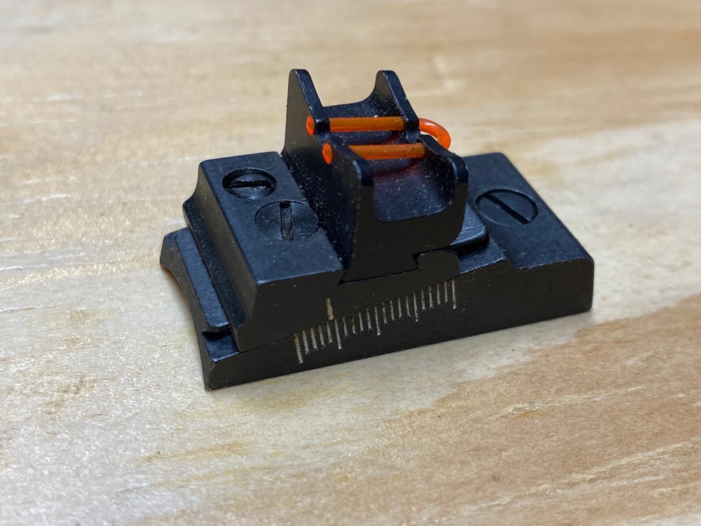 Complete Knight Muzzleloader Rear Sight Fits different models check hole spacing
