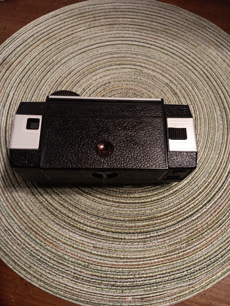 Kodak Brownie Super 27 Camera with Lens Untested