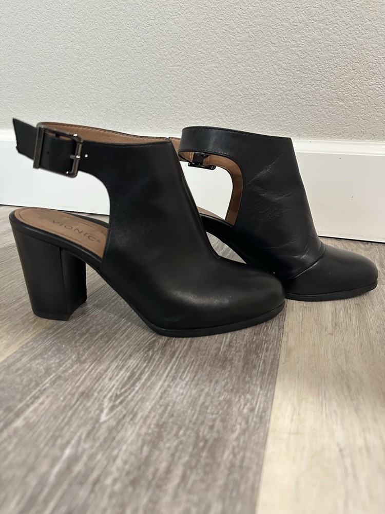 Vionic Lacey Black Leather Ankle Strap Booties Womens 7 EU 38 Arch Support