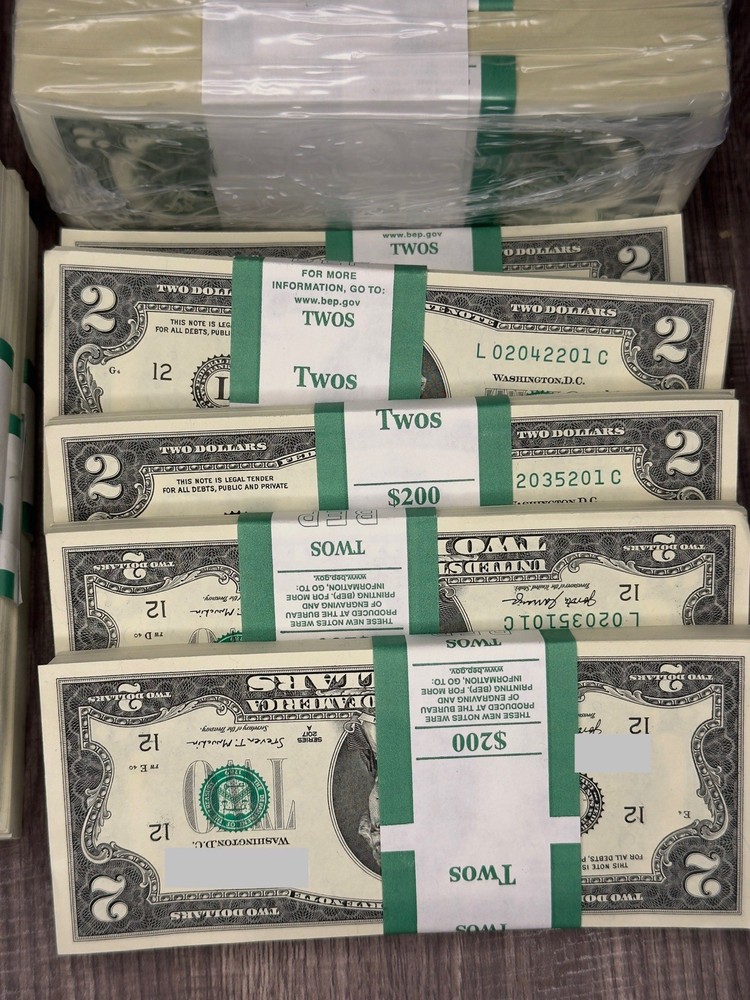 ONE STACK of 2017A TWO DOLLAR $2 Notes CRISP UNCIRCULATED BEP PACK from BRICK
