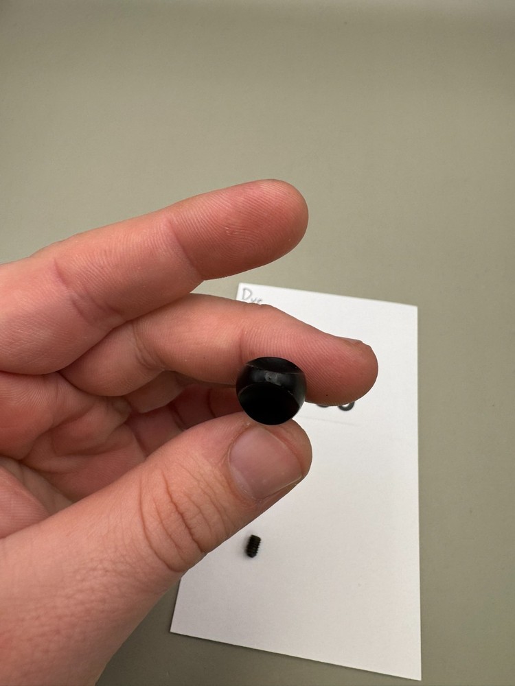 Dye DM6 On/Off Plug