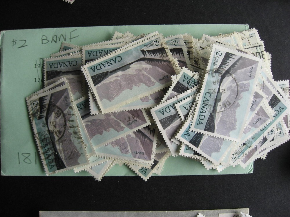 Canada wholesale 700 used $2 stamps in envelopes various issues