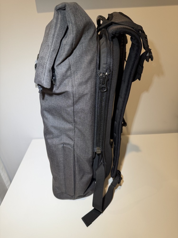 NWOT Authentic Boosted Board Backpack Daypack - Skateboard Carry Bag