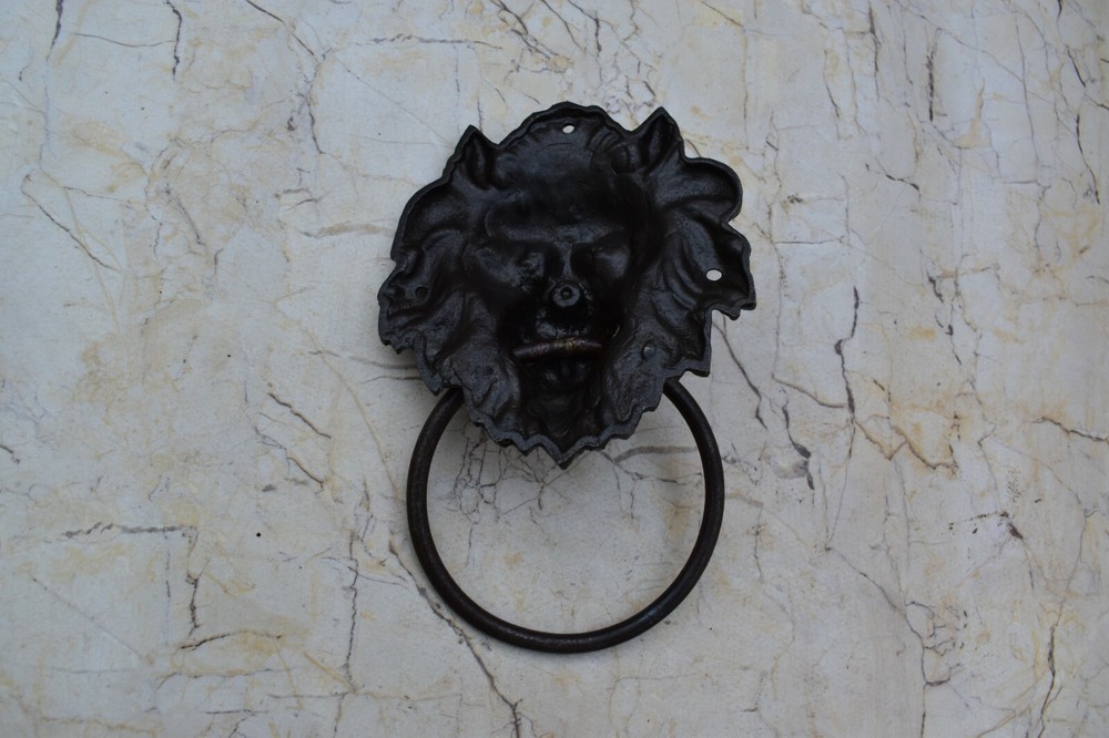 Vintage Cast Iron Lion Head Face Door Knocker Handle Knob Pull Drop Ring