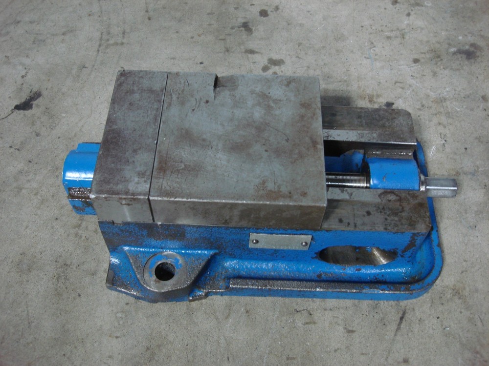 Kurt D40 4″ Machine Vise 6.5" Opening 011698