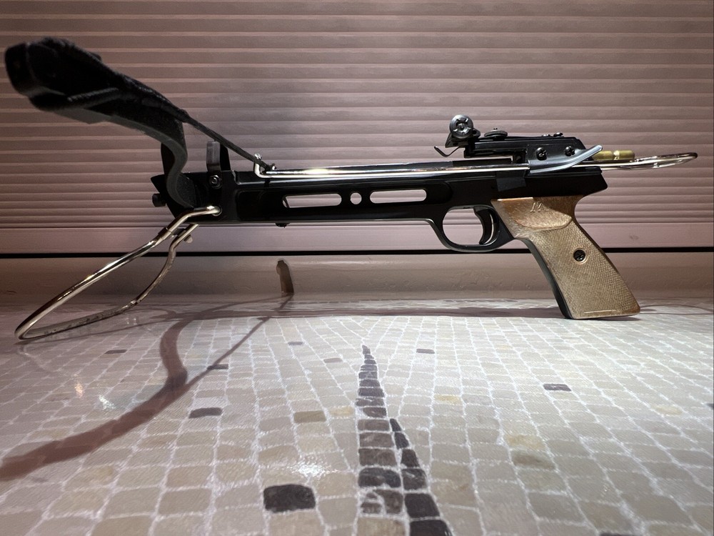 Cobra System Self-cocking Pistol Crossbow