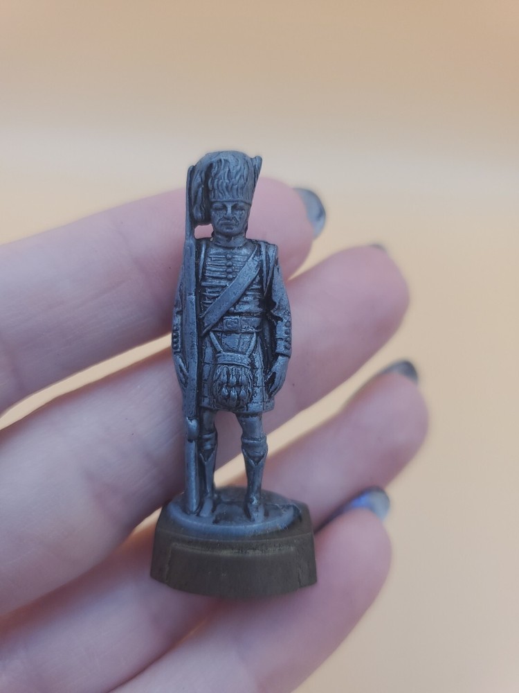 Soldier Scottish Corporal With Rifle Pewter Figure