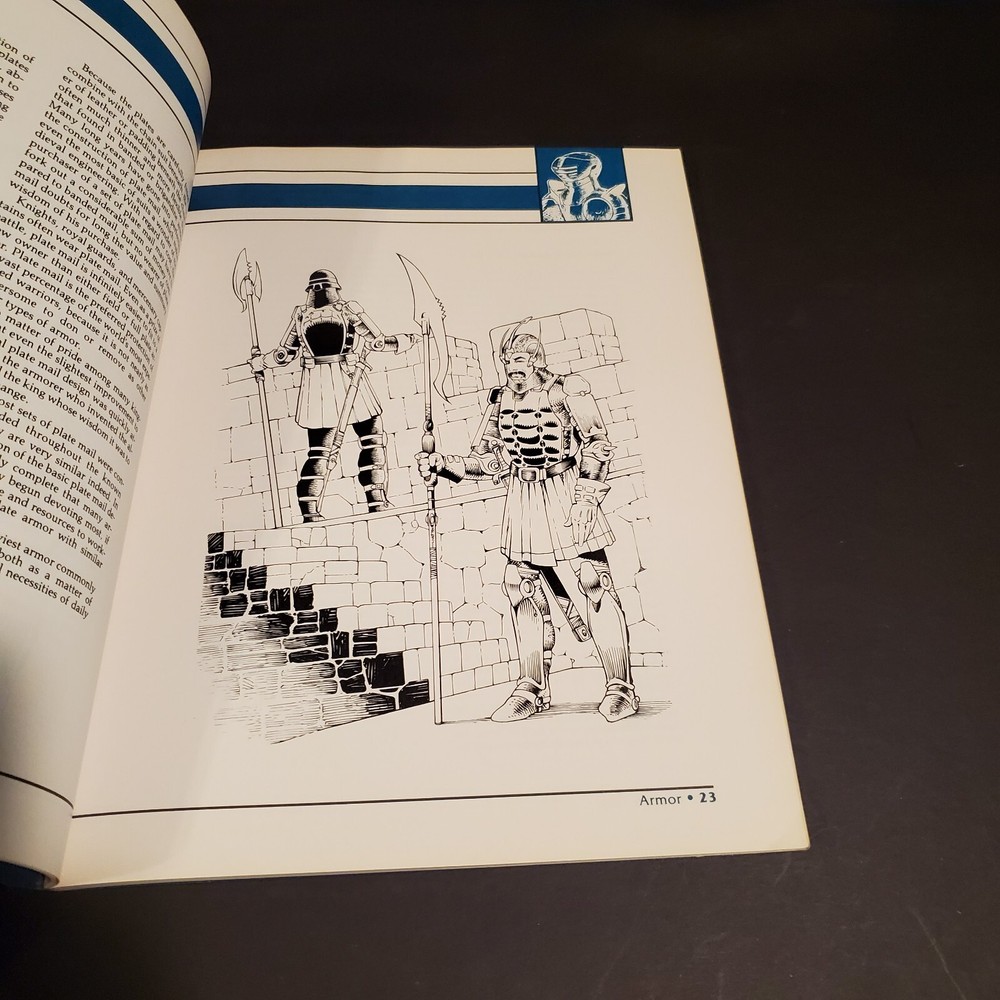 Advanced Dungeons & Dragons: Arms & Equipment Guide ☆ 1991 ☆ D&D ☆ TSR ☆