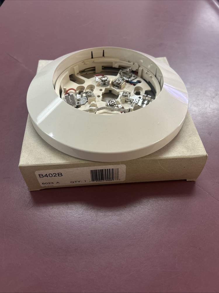 System Sensor B402B Plugin Detector Base, E-23