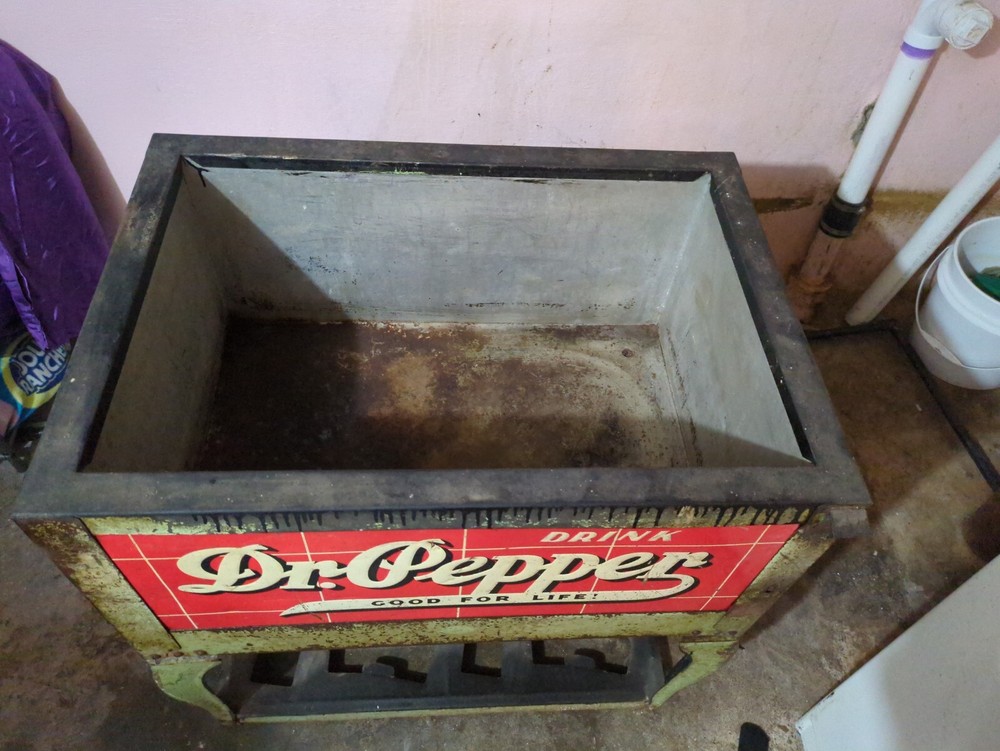 Dr Pepper Junior Glascock Ice Box Cooler Extremely Rare!