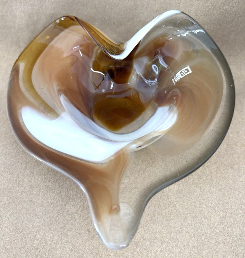 Mdina Art Glass "Leaf Bowl"
