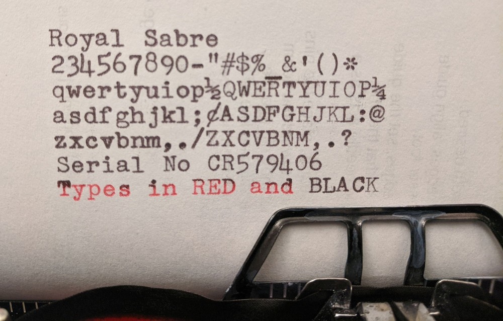 Royal Sabre Portable Manual Typewriter F*S