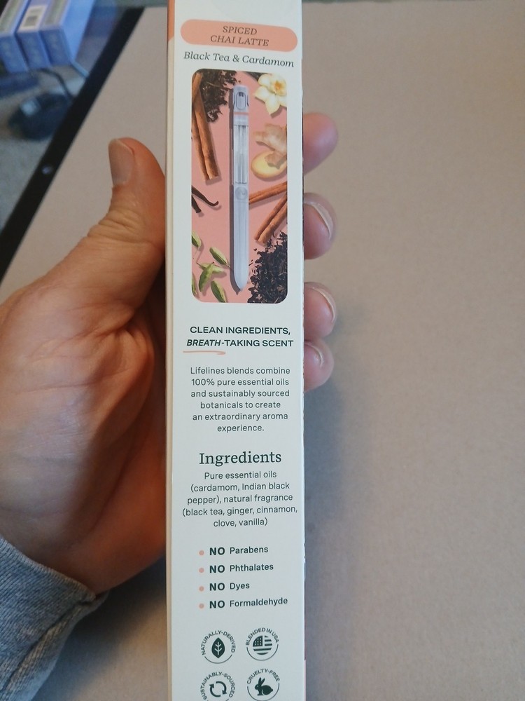 Lifelines Pen Diffuser with Essential Oil Blend - Cinnamon Roll 2 ink refills