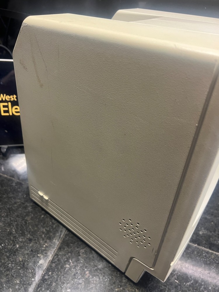 Macintosh Classic -EMPTY CASE-FUN FOR PROJECTS!-2
