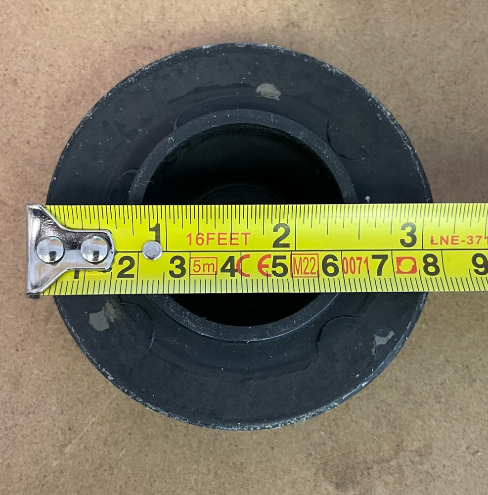 Freightliner engine isolator SSB33 1001 8, SSB33 1001 7 (upper and lower)