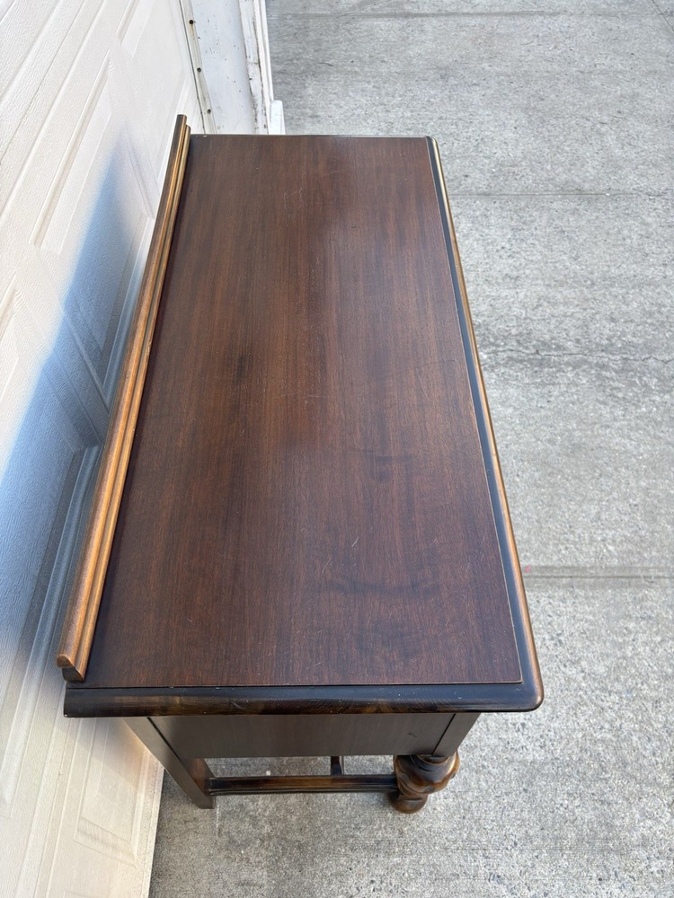 Antique Mahogany Server Sideboard Console Turned Legs American Traditional